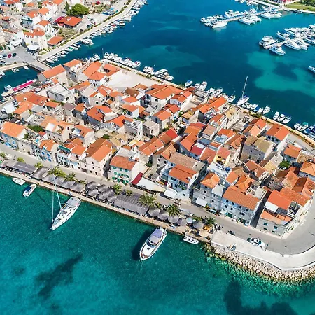 Feriehus Me Paradise Lavender Tribalj